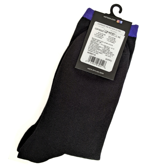 HOTSOX Vermeer's Girl With A Pearl Earring Crew Socks - Picture 7 of 9